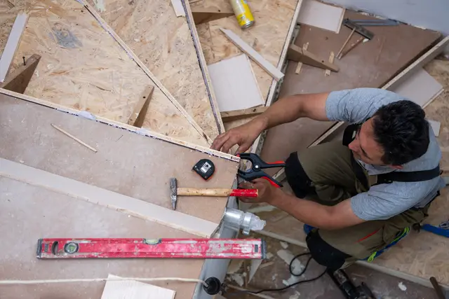 Aanbouw nieuwbouw verbouw van uw bedrijf of woning trap